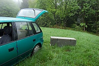 Sklopec z auta ven!